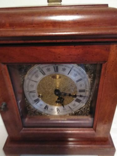 Vintage Working Ridgeway Chime Shelf Mantle Clock