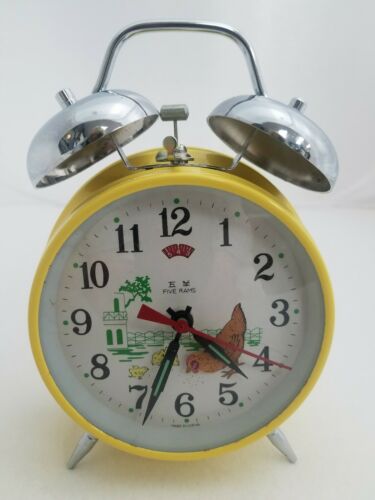 Vintage Five Rams Animated Pecking Chicken Hen Alarm Clock