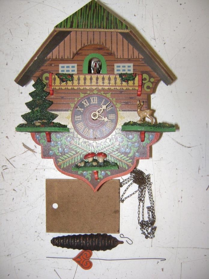 ANTIQUE VINTAGE OLD CUCKOO CLOCK GERMANY WOODEN PARTS RESTORE BLACK FOREST DEER