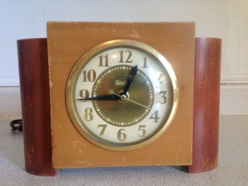 Vintage Mid Century Modern Teak Electric Mantel Clock, United Clock Corp.
