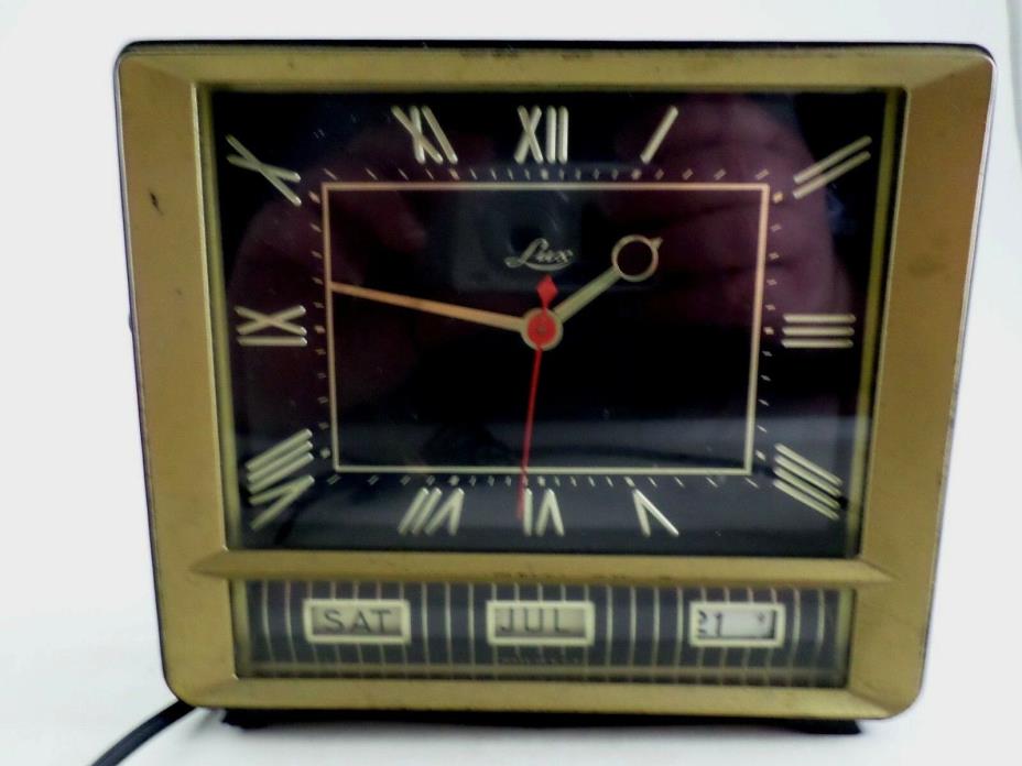 VTG Bakelite Electric Clock w/  Flip Date 1950s LUX- AS IS FOR REPAIR Clock Runs
