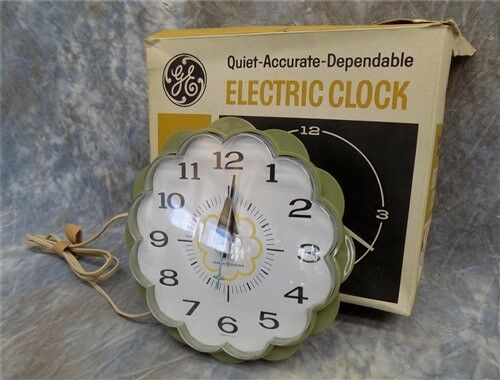 GE General Electric Electric Clock NIB NOS Vintage Mid Century 60s 70s Retro
