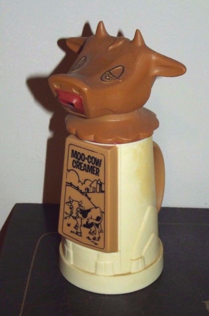 Vintage Whirley Moo Cow Creamer Plastic Milk Cream Dispenser Pitcher