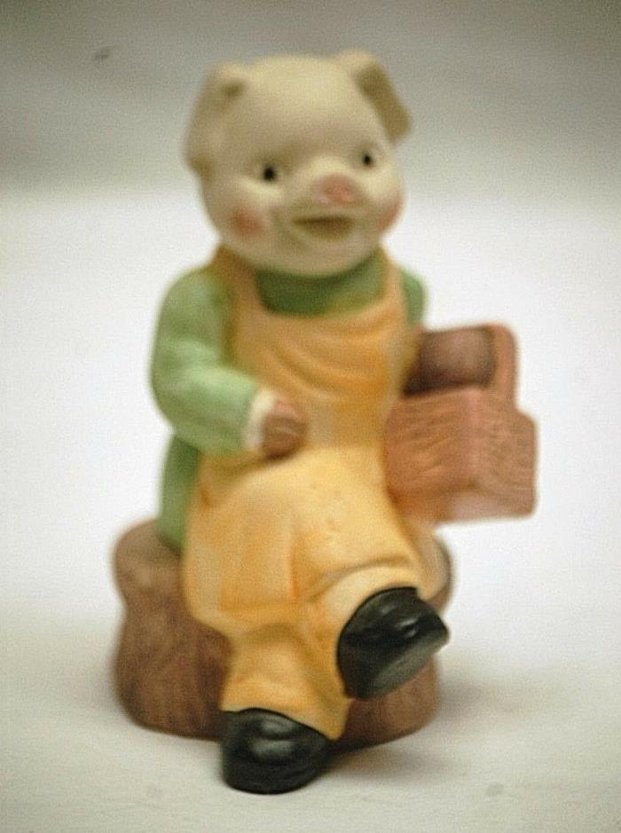 Classic Style Bisque Pig w Basket & Apple Figurine Country Farm Animal Shelf Dcr
