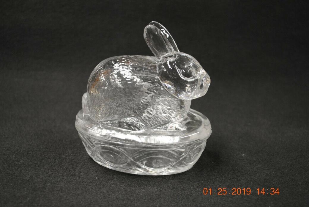 GLASS CANDY DISH RABBIT ON A NEST , Galerie, Made in China