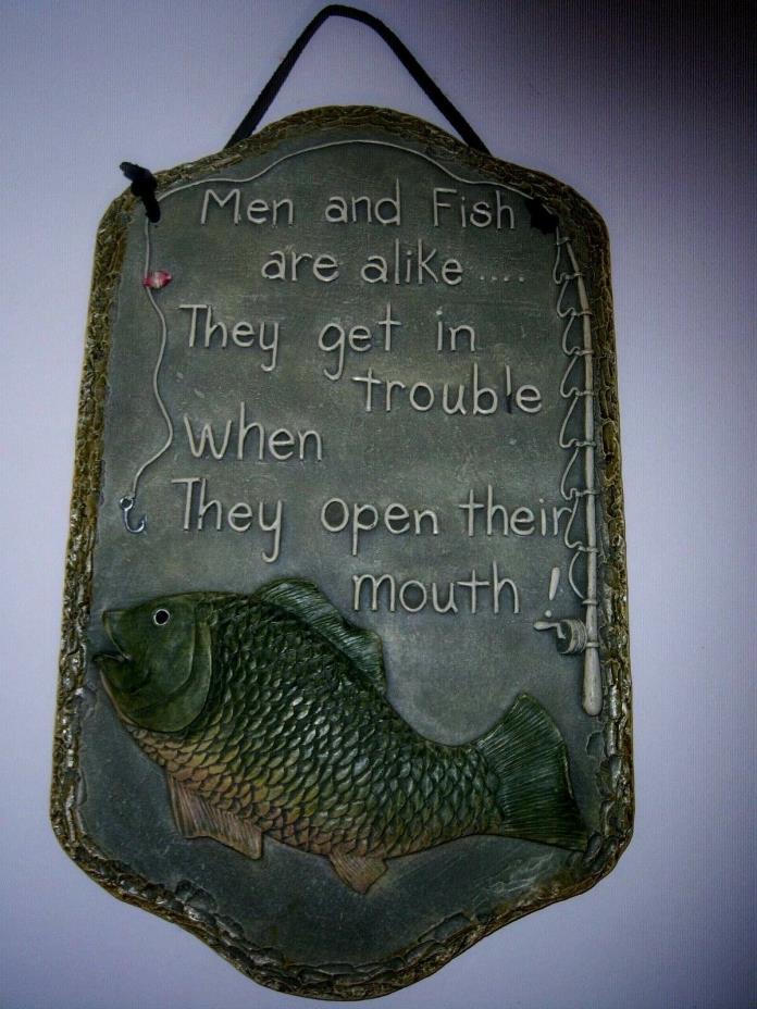 .VINTAGE 3D FISH AND MEN MESSAGE WALL HANGER