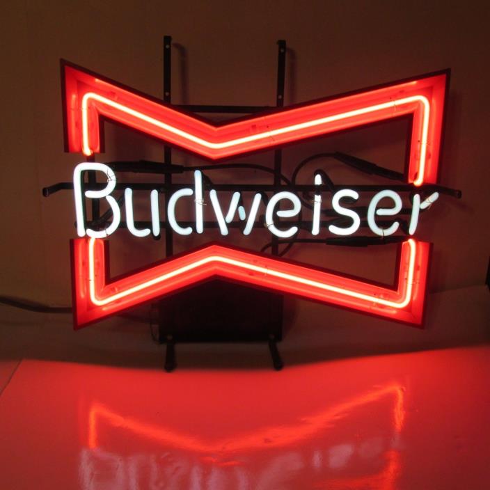 Budweiser Beer Classic Bow Tie Sign Vintage 1985 Version Excellent