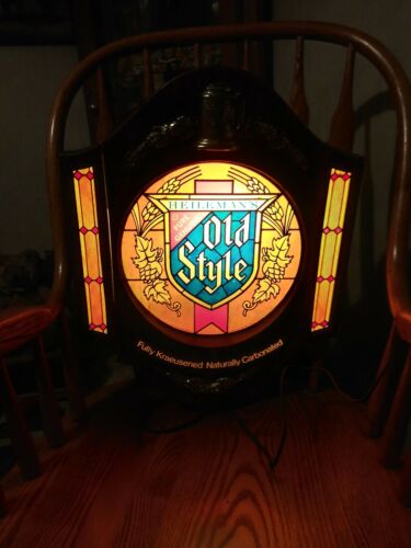 Vintage rare1975 Heileman's Old Style Plastic lighted Sign