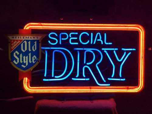 Vintage Beer Advertising Sign Old Style Special Dry Neon Light Bar Garage Decor