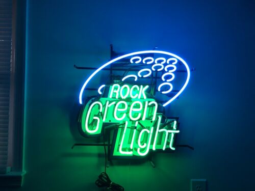 ROLLING ROCK LIGHT BEER NEON SIGN, LATROBE BREWING PA