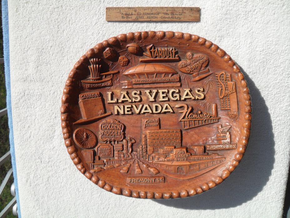 Vintage 1950's Las Vegas Bowl Resin Angelus Souv & Mfg Co Wall Plaque Excellent