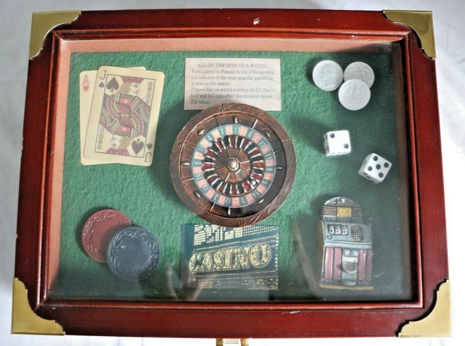 Vintage Style Wooden POKER BOX - Shadow box casino