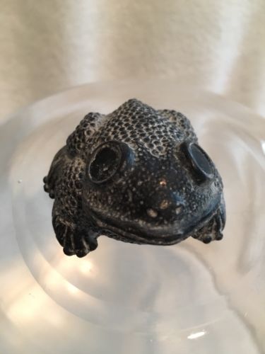 A Wolf Original Soapstone Frog Toad Sculpture Hand Made Collector Figurine