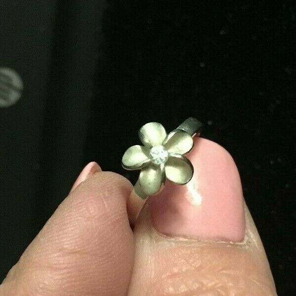 Sterling Silver Ring w/Hawaiian Flower Plumeria White w/Crystal size 5