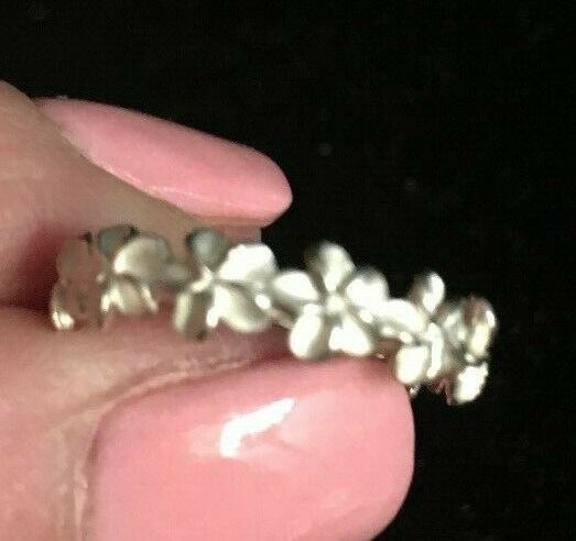 Sterling Silver Hawaiian Flower Plumeria White Ring w/flowers All Around Size 7