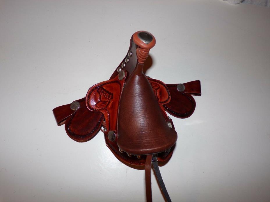 Colombian Leather Horse Saddle Miniature approx 6