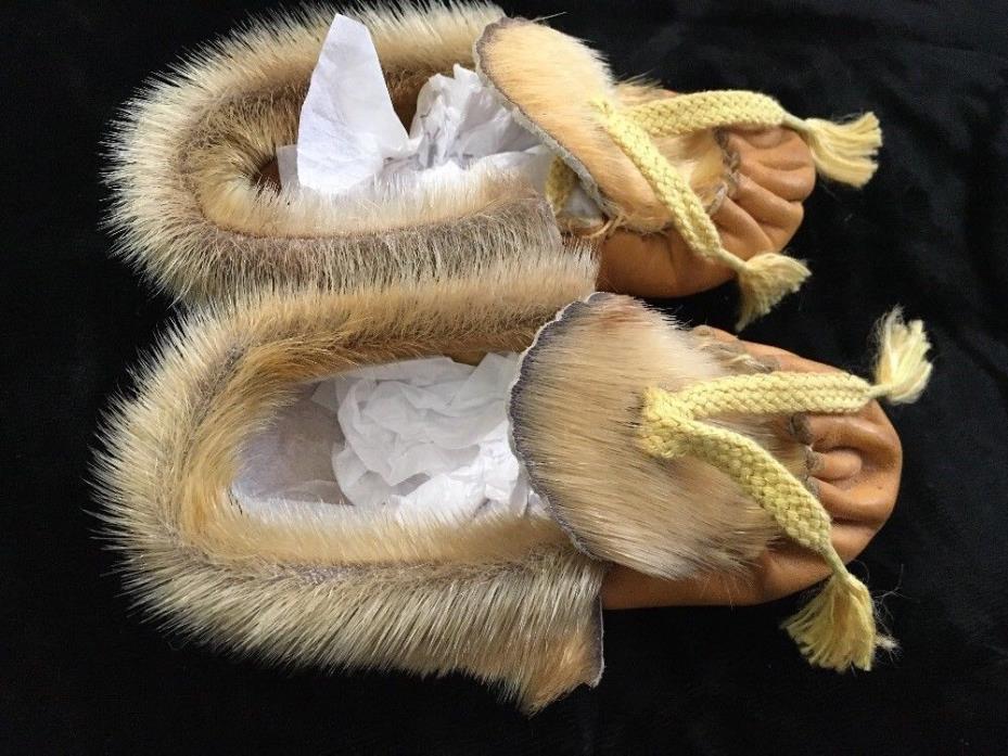 Vintage US Native American Indian Moccasins Fur Leather Soft Soled Baby Shoes