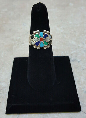 NICE SIZE 7 SILVER MULTISTONED INLAY FLOWER DESIGN RING