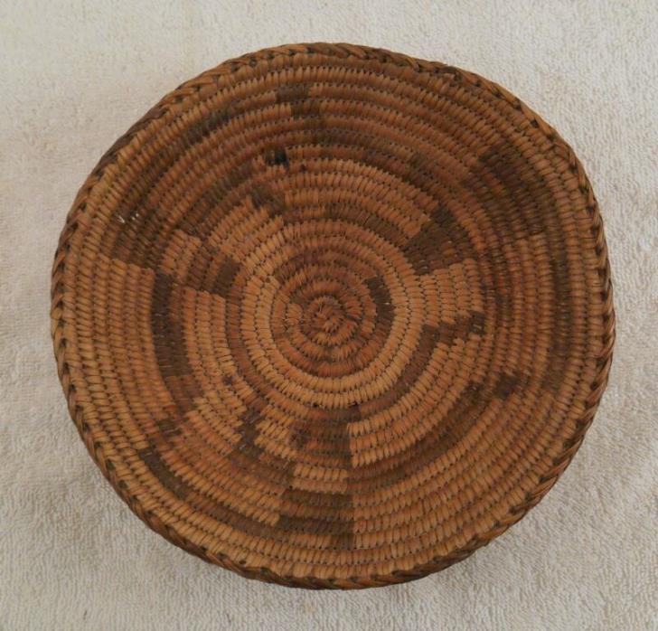 OLD ANTIQUE NATIVE AMERICAN APACHE? INDIAN COILED BASKET BOWL 8” (Early 1900’s)