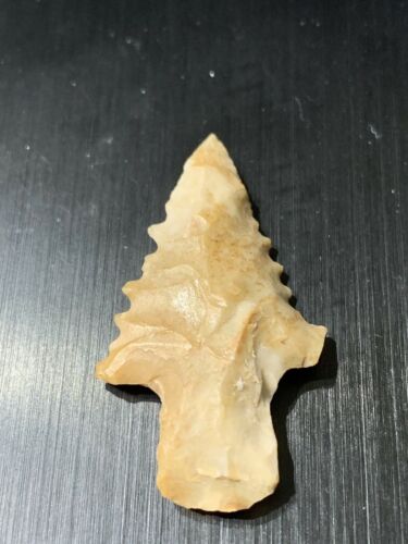 East Texas  Neches Point ...Arrowhead Artifact Authentic 100% Guaranteed...