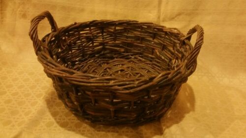 Vintage Woven Willow Wicker Basket  With Double Handles EUC