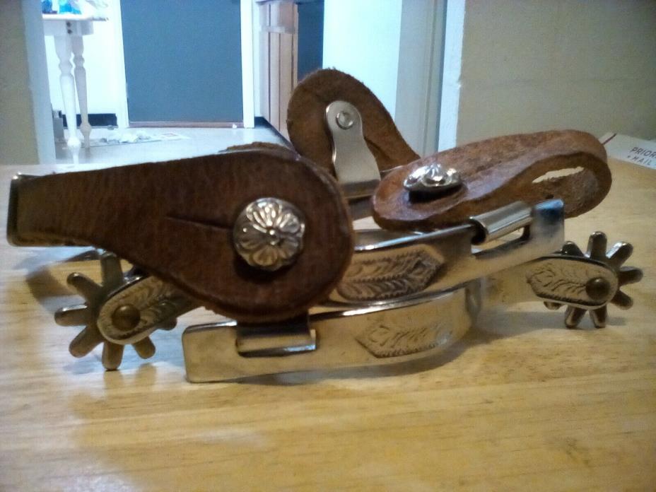 vintage pair of spurs with adjustable leather buckels for boy or girl,cowboys