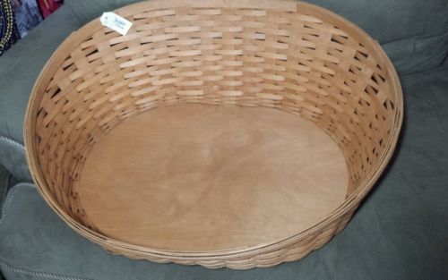 Rare Longaberger Dog Bed Basket in EUC