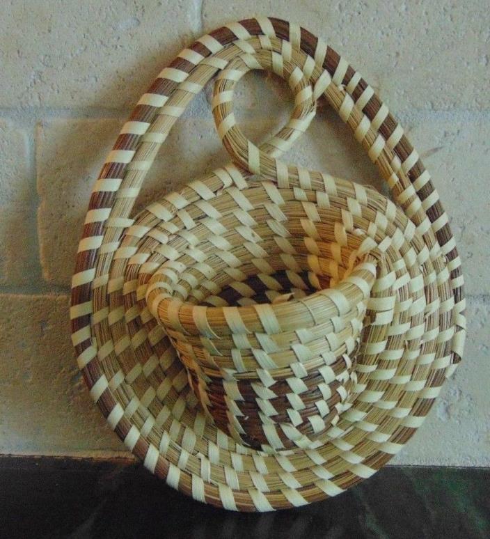 Vintage Gullah Handmade Pine Needle Basket Wall Pocket 7 x 6 Charleston Area