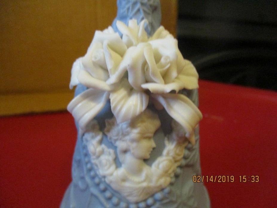 CameoBell,Collectible,Cameo,Roses,Decoration,DecorativeCollectible,Bells,Decor