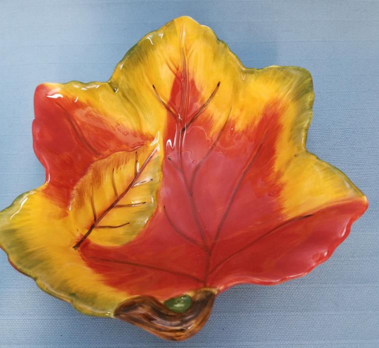 Maple Leaf Art Pottery Candy Coin Dish Container Studio CKA  Fall Autumn 6