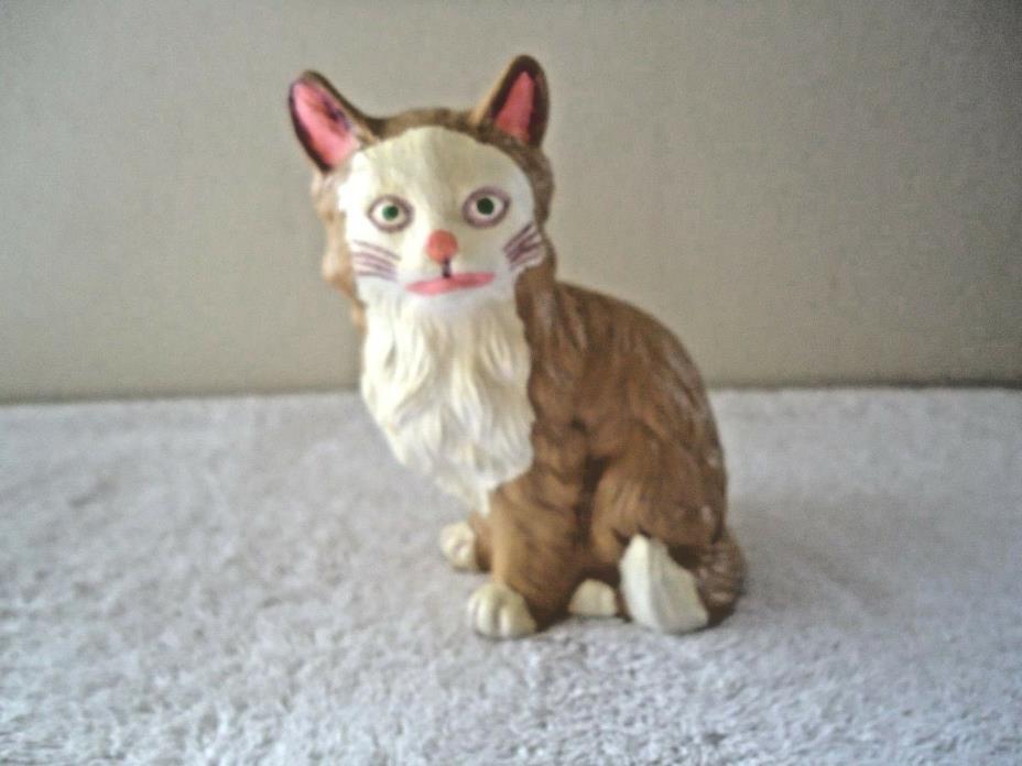 Vintage Made In 1974 Chalkware ? Hand Painted Cat 