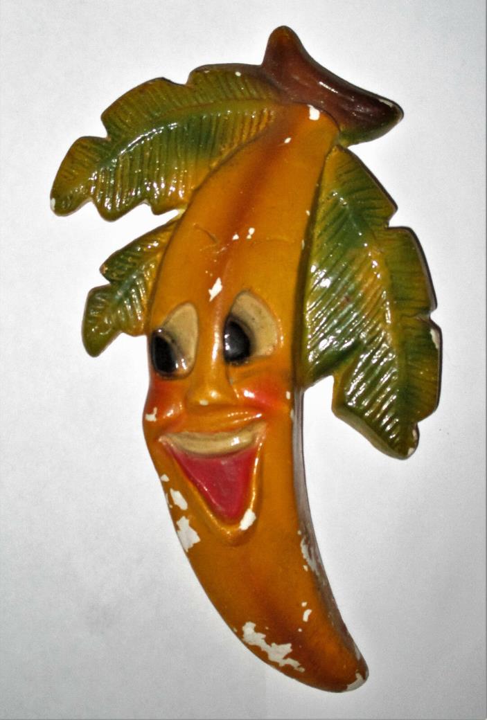 Vintage Chalkware Smiling Banana Fruit Wall Hanging Kitchen Anthropomorphic