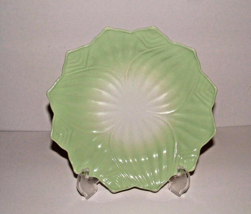 Cabbage Leaf Lettuce Design Decor Plate, Display Stand, Age Unknown, pre-owned