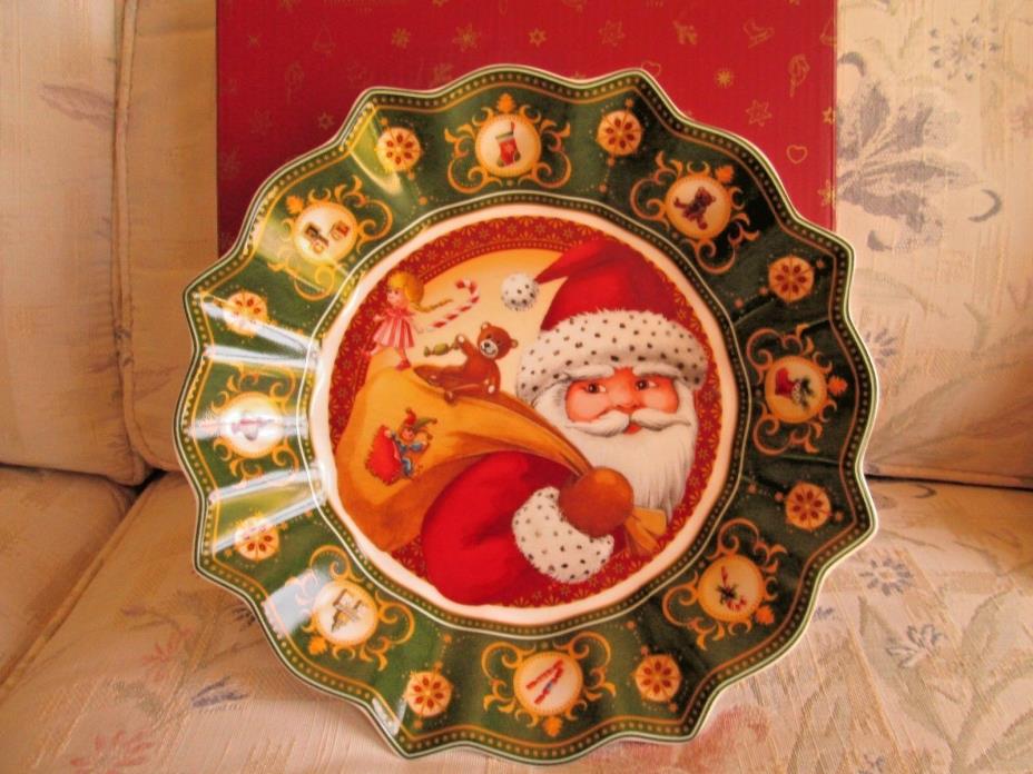 VILLEROY & BOCH $50 Toy's Fantasy Santa's Gifts Christmas Collector Bowl NIB