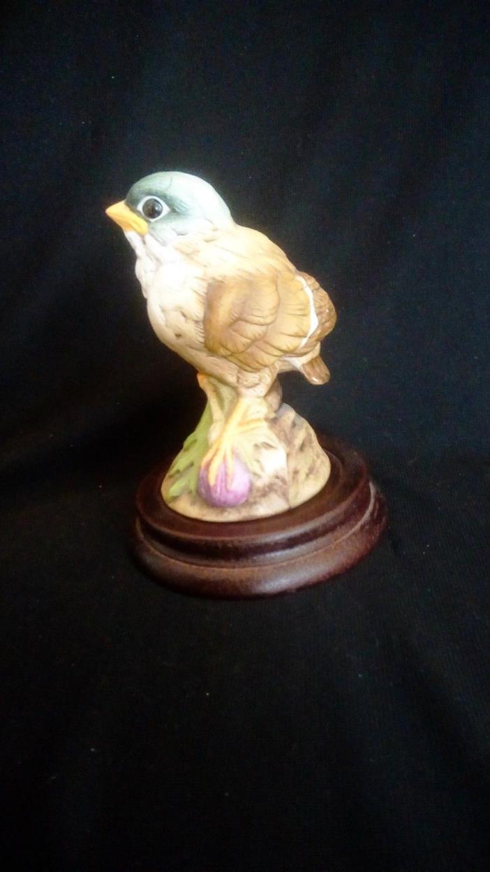 Andrea by Sadek Bird Figurine of Baby Gold Finch on Wood Base 4 1/2
