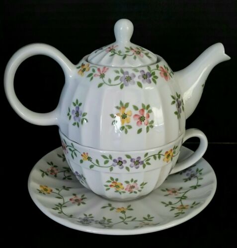 Andrea by Sadek Garden Bouquet Stacked Tea Pot Cup Saucer for One.12 oz Capacity