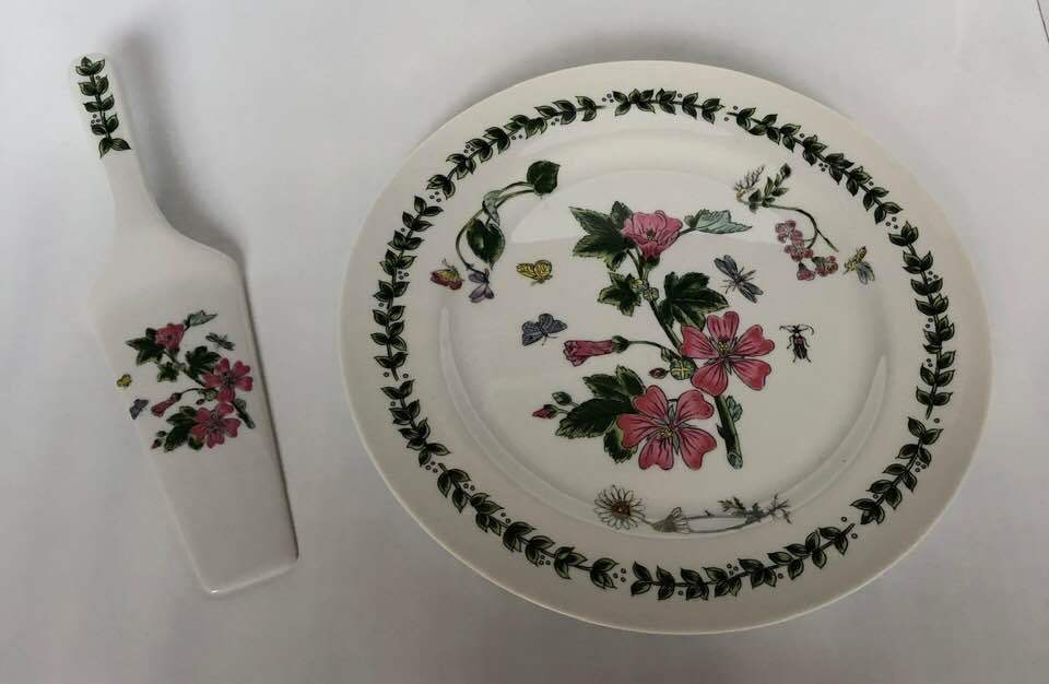 Andrea by Sadek RARE Botanical Pattern Cake Plate Server Fine Porcelain China