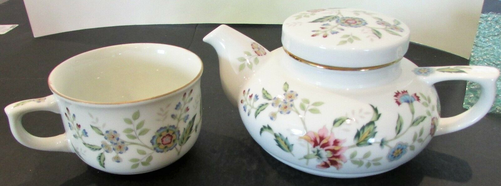 Andrea Teapot by Sadek with Matching Teacup