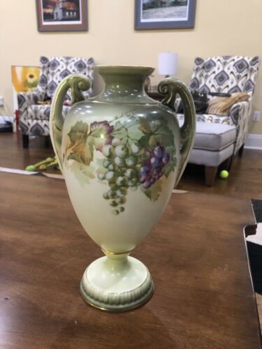 Andrea by Sadek Vintage Green Vase
