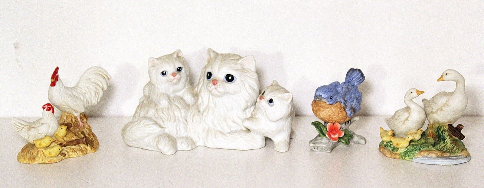 Set of 4 Vintage Homco Hand Painted Porcelain Animal Figurines Birds & Cats