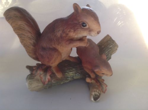 Masterpiece Col. Large Squirrel Family Acorn Figurine #1106 Home Interiors HOMCO