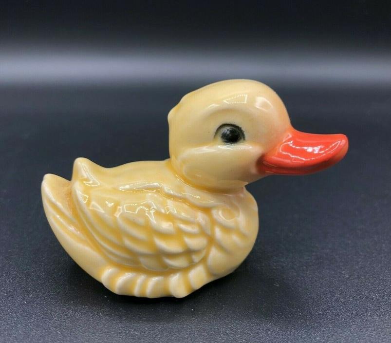 Vintage Goebel Ceramic Yellow Baby Duck Duckling 2-5/8