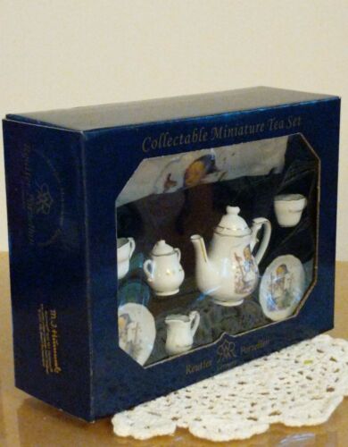 M.J. Hummel, Reutter Porzellan Miniature Miniature Tea Set NIB Germany