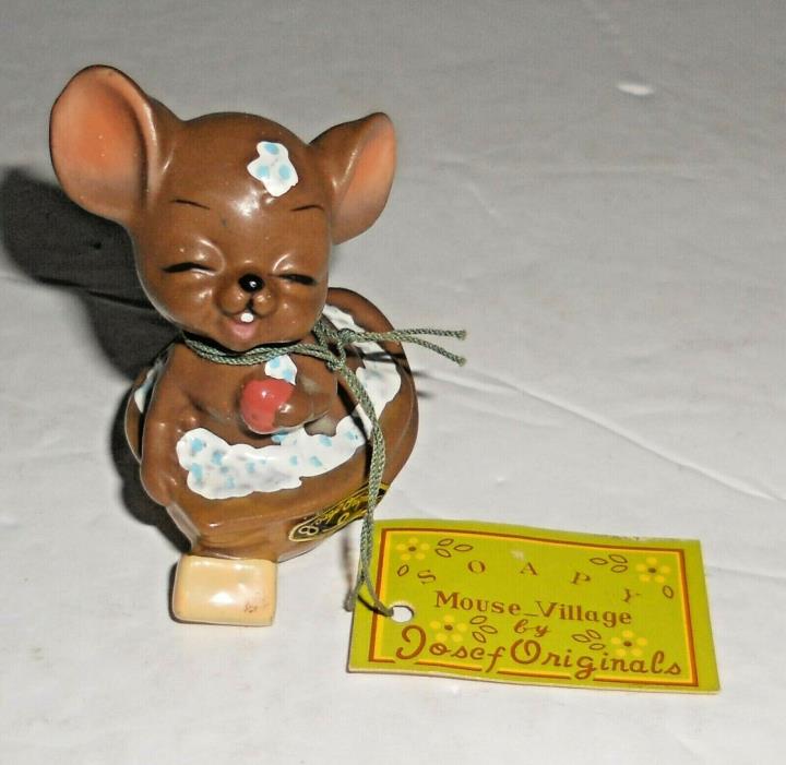 Vintage Josef Original Figurines Bubble Bath in a Nut Shell Mouse Mice Japan NWT