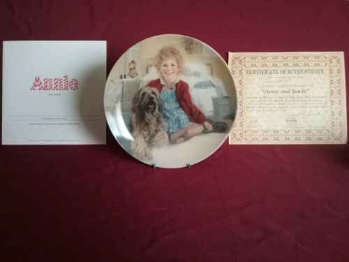 'Annie And Sandy' Plate# 11222T