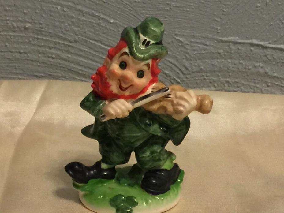 Lefton St. Patrick's Day Irish Leprechaun/Elf figurine