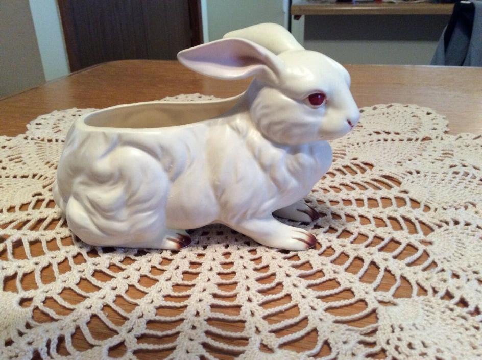 Vintage Lefton Porcelain China Bunny Rabbit Figurine Red Eyes Easter Bunny 7 1/2
