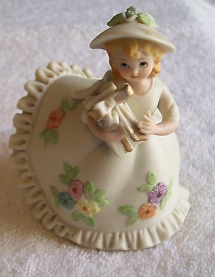 VERY RARE VINTAGE LEFTON SOUTHERN BELLE HAND PAINTED  ANTIQUE IVORY FIGURINE