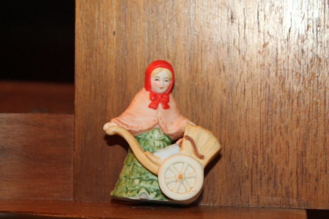 Lefton Christmas Figurine Porcelain 1986 Young Mother Baby Carriage 05827