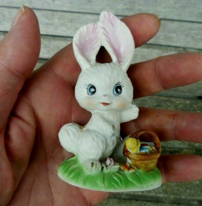 Vintage Lefton Easter Bunny Figurine Bisque Rabbit w Basket Taiwan Era w Label